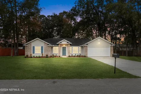 1826 Lakemont Circle Middleburg FL 32068