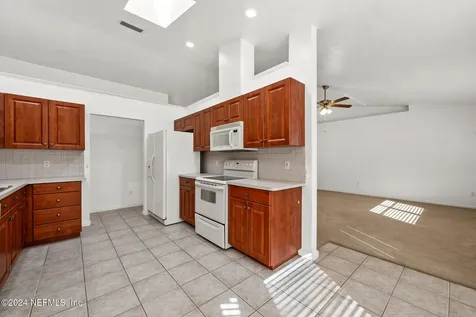 9401 NW 4th Place Gainesville FL 32607
