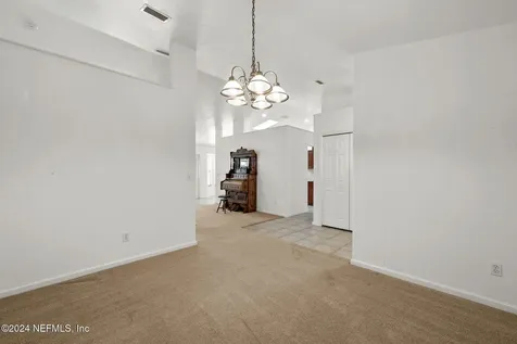 9401 NW 4th Place Gainesville FL 32607