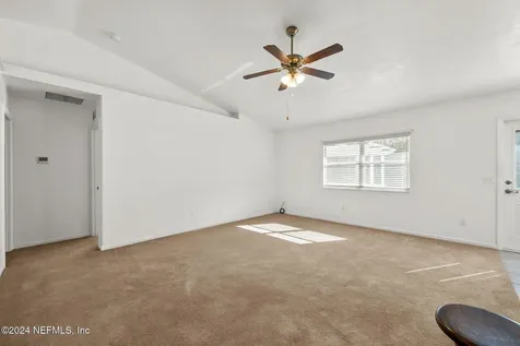 9401 NW 4th Place Gainesville FL 32607