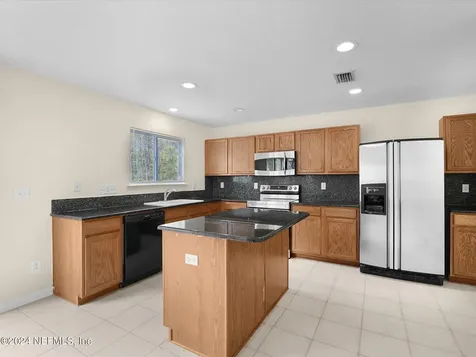 7008 Beekman Lake Drive Jacksonville FL 32222
