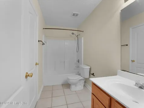 7008 Beekman Lake Drive Jacksonville FL 32222
