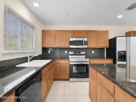7008 Beekman Lake Drive Jacksonville FL 32222