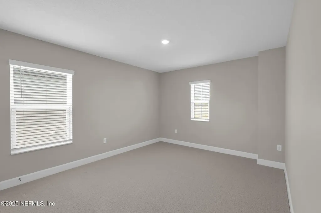 3987 Gareys Ferry Way Middleburg FL 32068