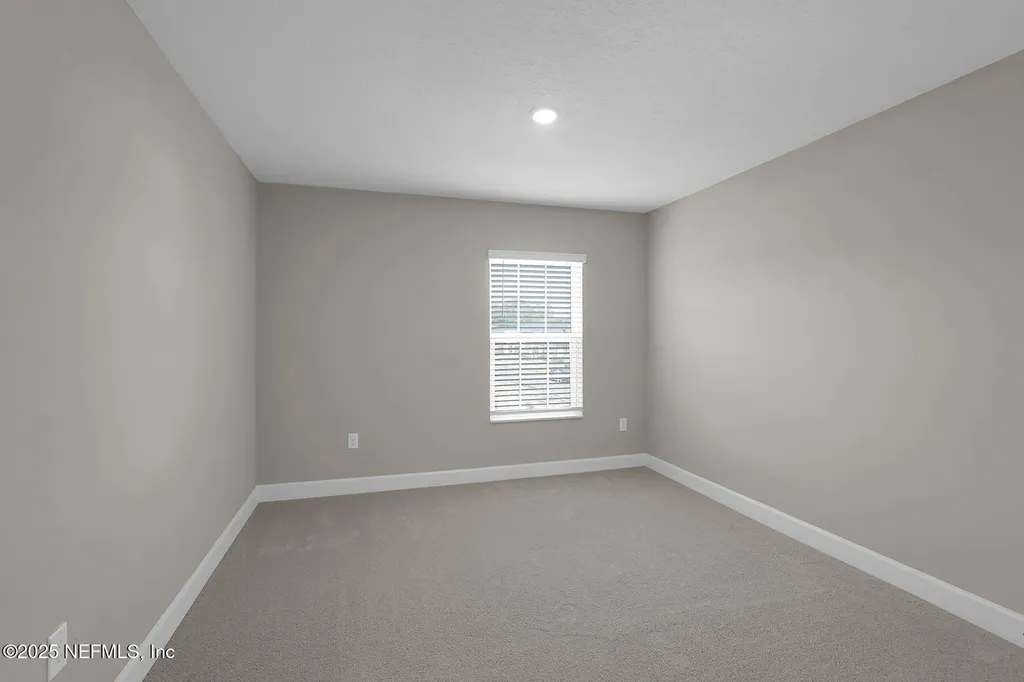 3987 Gareys Ferry Way Middleburg FL 32068