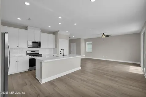 3987 Gareys Ferry Way Middleburg FL 32068