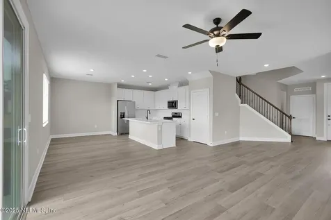 3987 Gareys Ferry Way Middleburg FL 32068
