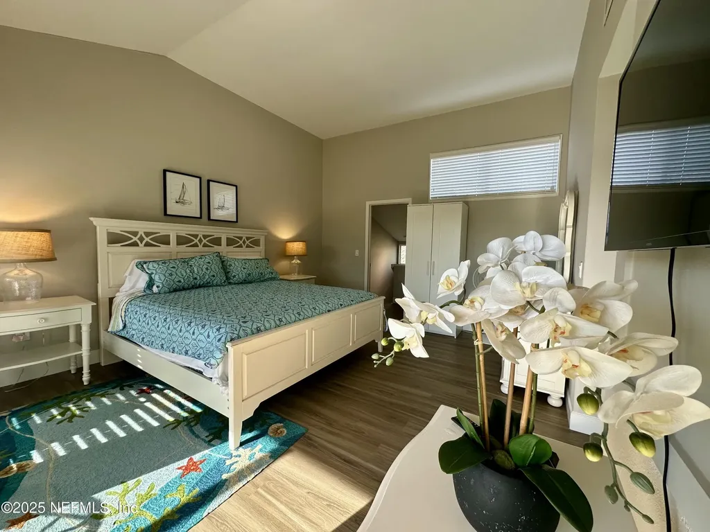 9942 Sawgrass Drive E Ponte Vedra Beach FL 32082