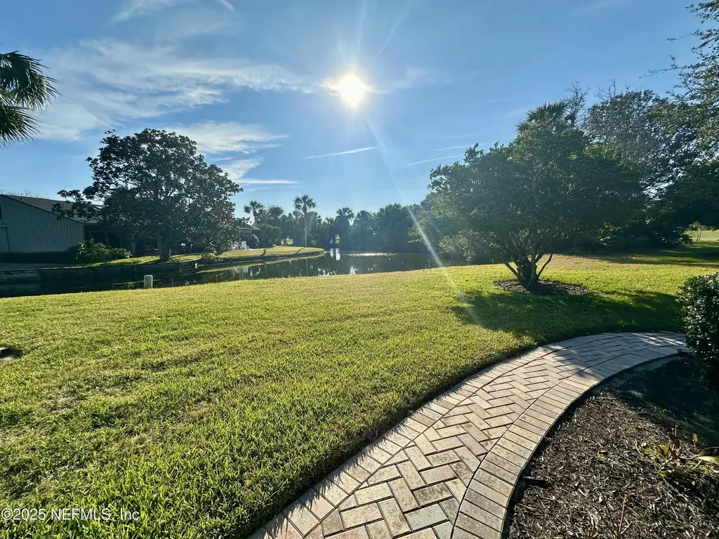 9942 Sawgrass Drive E Ponte Vedra Beach FL 32082