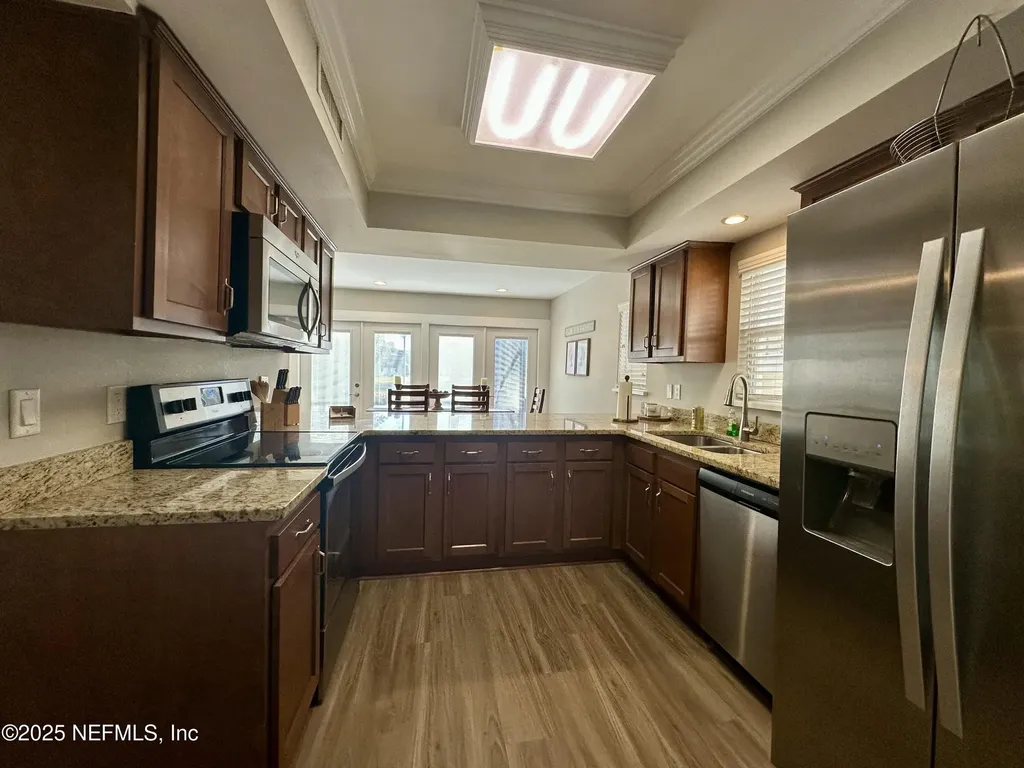 9942 Sawgrass Drive E Ponte Vedra Beach FL 32082