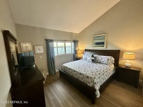 9942 Sawgrass Drive E Ponte Vedra Beach FL 32082