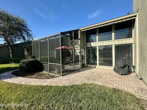 9942 Sawgrass Drive E Ponte Vedra Beach FL 32082