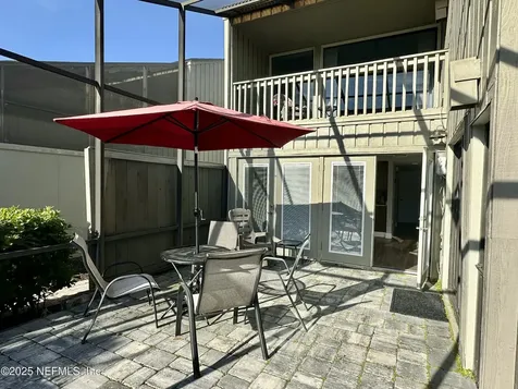 9942 Sawgrass Drive E Ponte Vedra Beach FL 32082