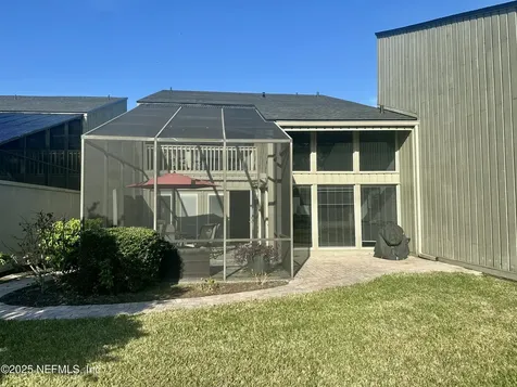 9942 Sawgrass Drive E Ponte Vedra Beach FL 32082