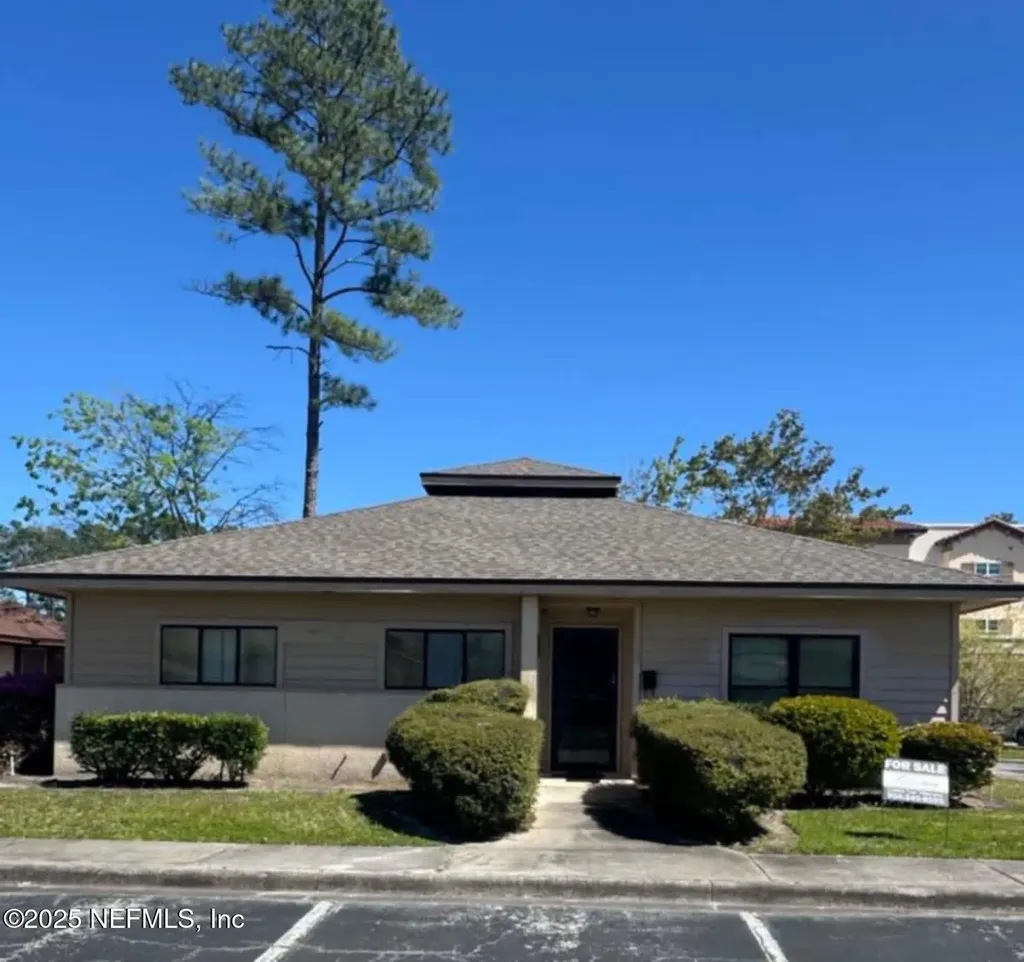 1543 Kingsley Avenue Orange Park FL 32073