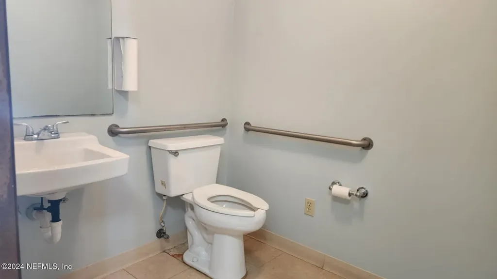 1543 Kingsley Avenue Orange Park FL 32073