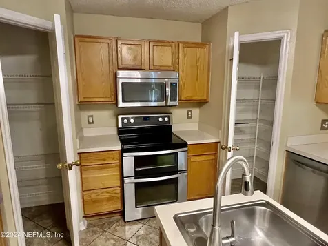 11571 Whisperingbrook Lane Jacksonville FL 32218