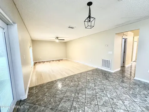 11571 Whisperingbrook Lane Jacksonville FL 32218