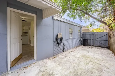 7810 Hare Avenue Jacksonville FL 32211