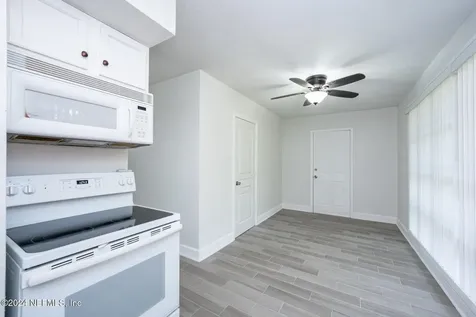 7810 Hare Avenue Jacksonville FL 32211