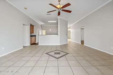 6829 Gentle Oaks Court Jacksonville FL 32244