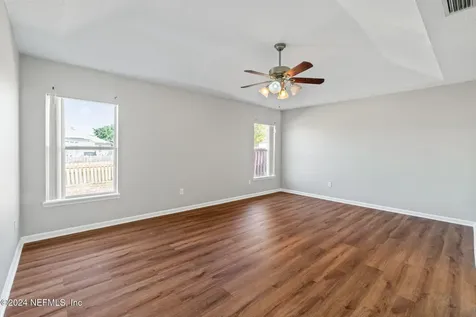 6829 Gentle Oaks Court Jacksonville FL 32244