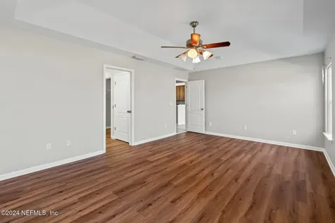 6829 Gentle Oaks Court Jacksonville FL 32244