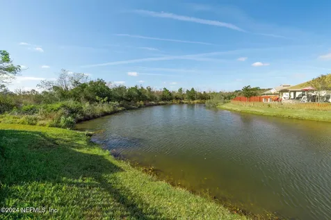 6829 Gentle Oaks Court Jacksonville FL 32244