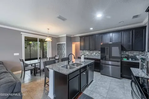 2362 Christi Lakes Court Jacksonville FL 32221
