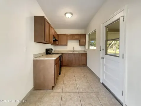 4319 Clinton Avenue Jacksonville FL 32207