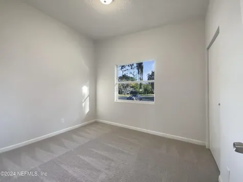 4319 Clinton Avenue Jacksonville FL 32207