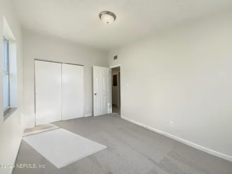 4319 Clinton Avenue Jacksonville FL 32207