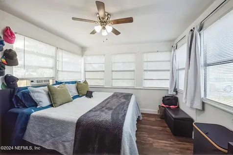5636 Dartmouth Avenue N St. Petersburg FL 33710