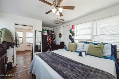 5636 Dartmouth Avenue N St. Petersburg FL 33710