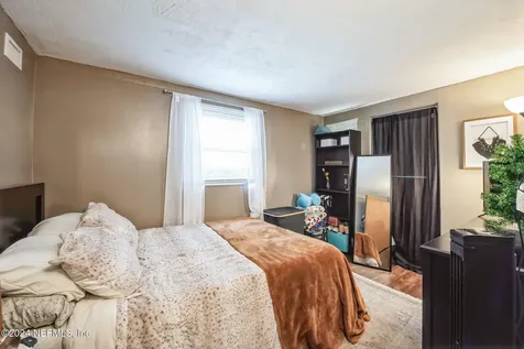 5636 Dartmouth Avenue N St. Petersburg FL 33710