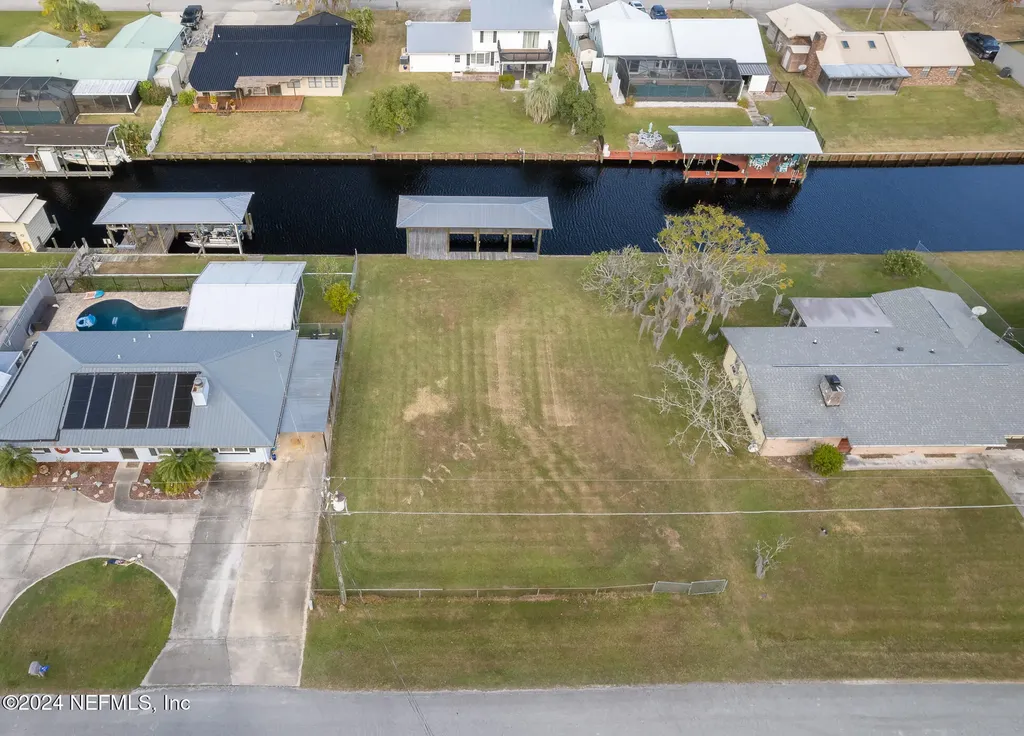 114 Palm Trail East Palatka FL 32131