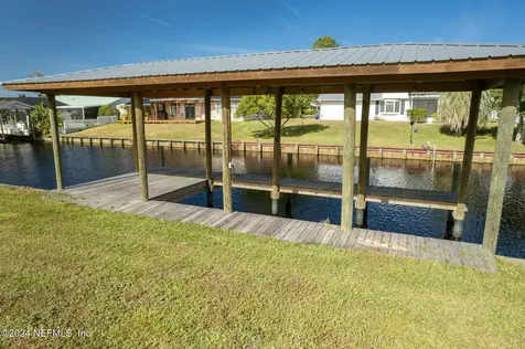 114 Palm Trail East Palatka FL 32131