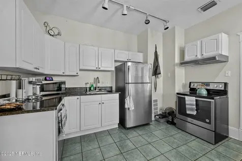 2346 College Street Jacksonville FL 32204