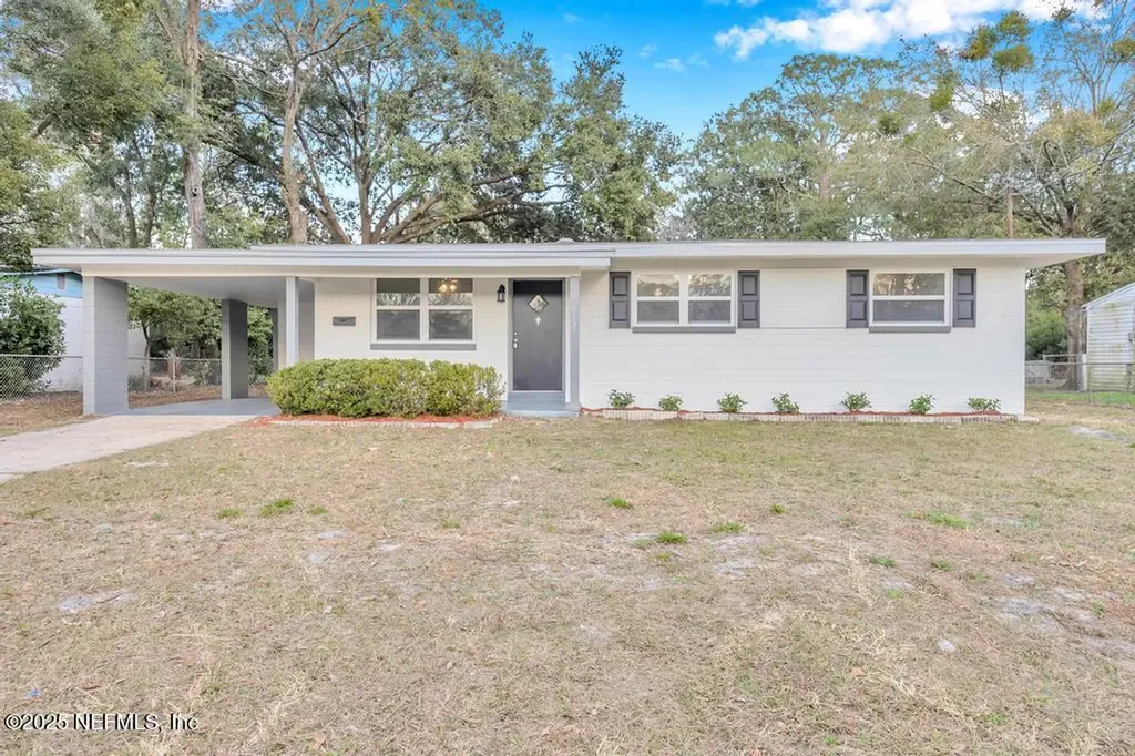 1827 Debutante Drive Jacksonville FL 32246