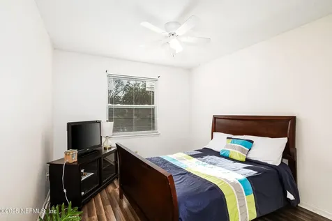 8238 Lake Woodbourne Drive E Jacksonville FL 32217