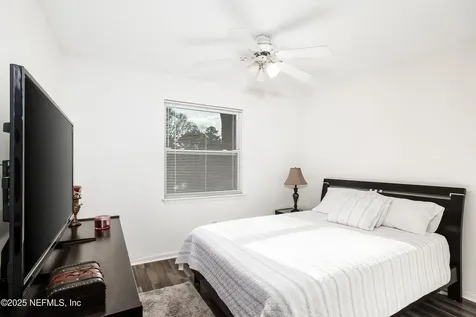 8238 Lake Woodbourne Drive E Jacksonville FL 32217