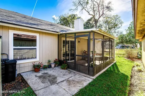 8238 Lake Woodbourne Drive E Jacksonville FL 32217