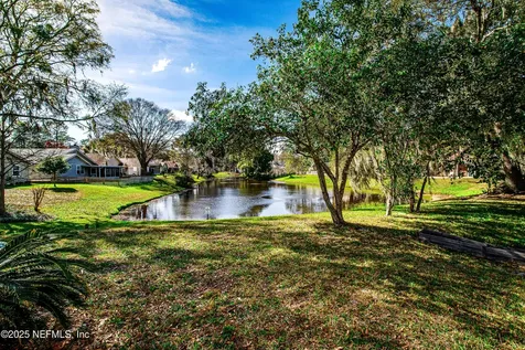 8238 Lake Woodbourne Drive E Jacksonville FL 32217