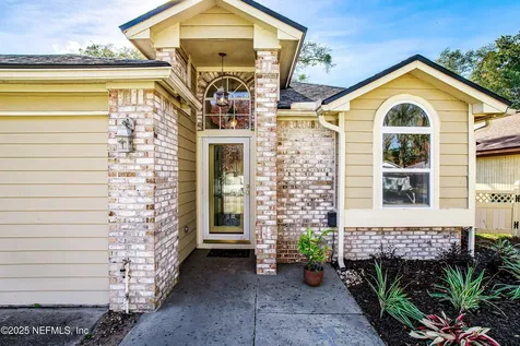 8238 Lake Woodbourne Drive E Jacksonville FL 32217