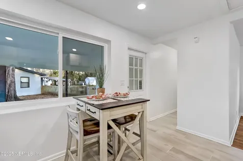 4436 De Kalb Avenue Jacksonville FL 32207