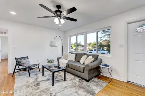 4436 De Kalb Avenue Jacksonville FL 32207
