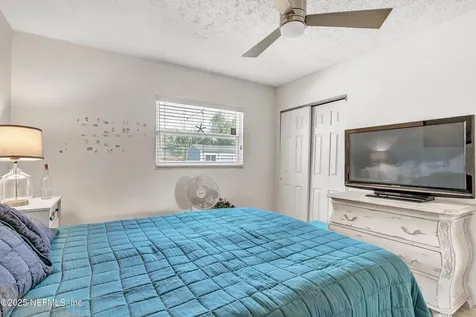 106 Saratoga Circle S Atlantic Beach FL 32233