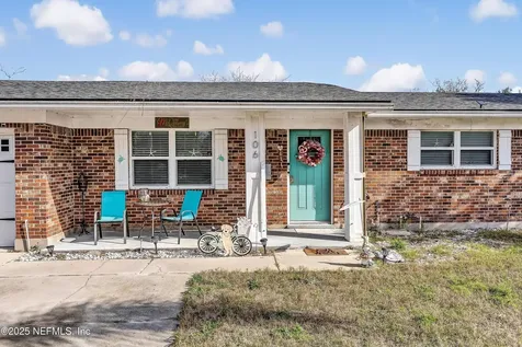 106 Saratoga Circle S Atlantic Beach FL 32233