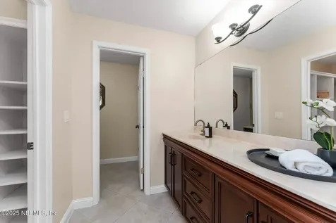 560 Los Palmas Drive Fleming Island FL 32003