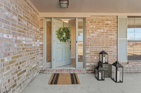 560 Los Palmas Drive Fleming Island FL 32003